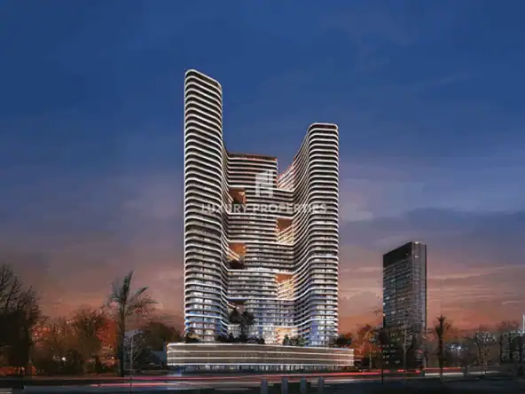 Pool View | Near Metro | Bright | Spacious