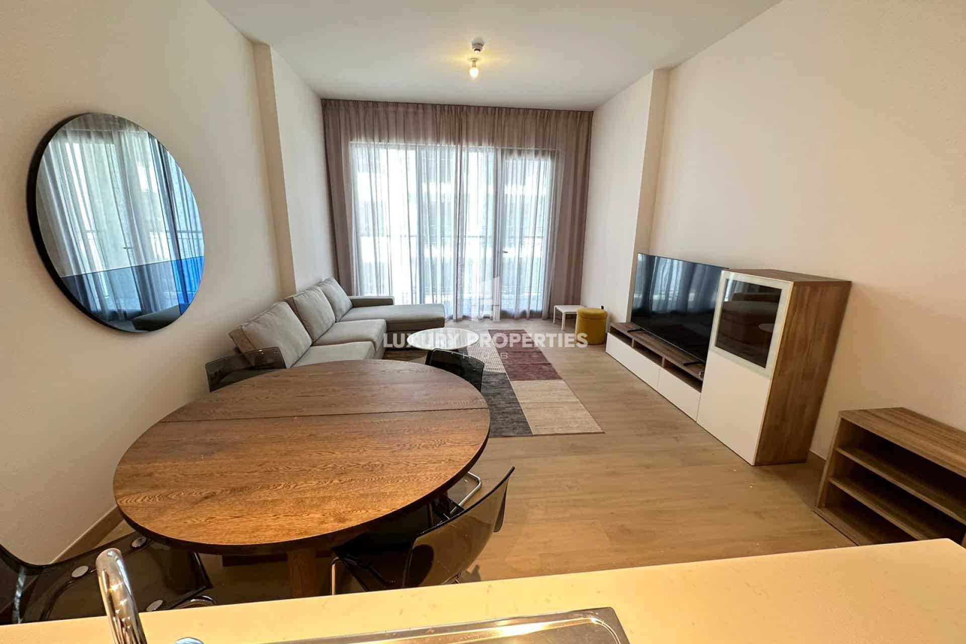 Spacious Layout | Low Floor | Fully Furnished