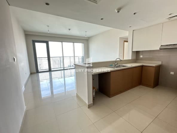 Vacant | Chiller Free | High Floor