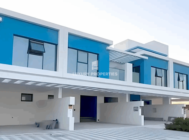 Near to the park | 4BR town house | Handover Q2024