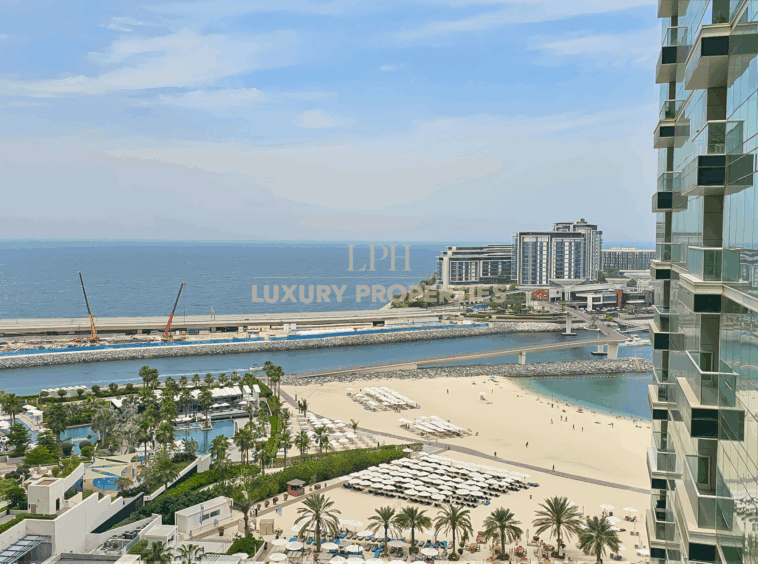 Private Beach Access | Vacant | Multiple Options