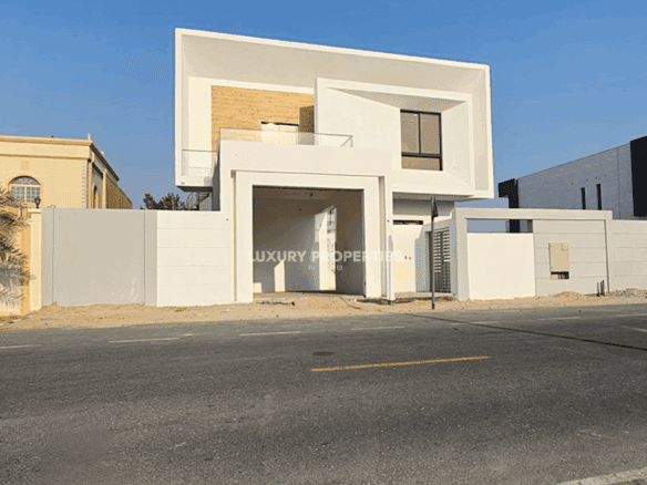 Spacious | Brand new | Private Pool