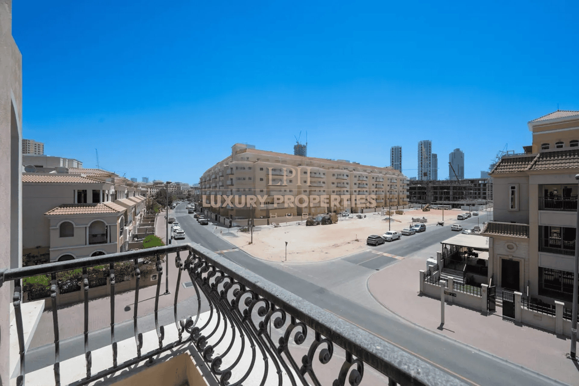 Corner | Ready to Move In | Upgraded