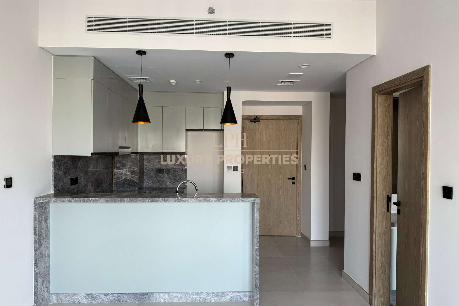 Best Deal | High Floor | Golf Course View