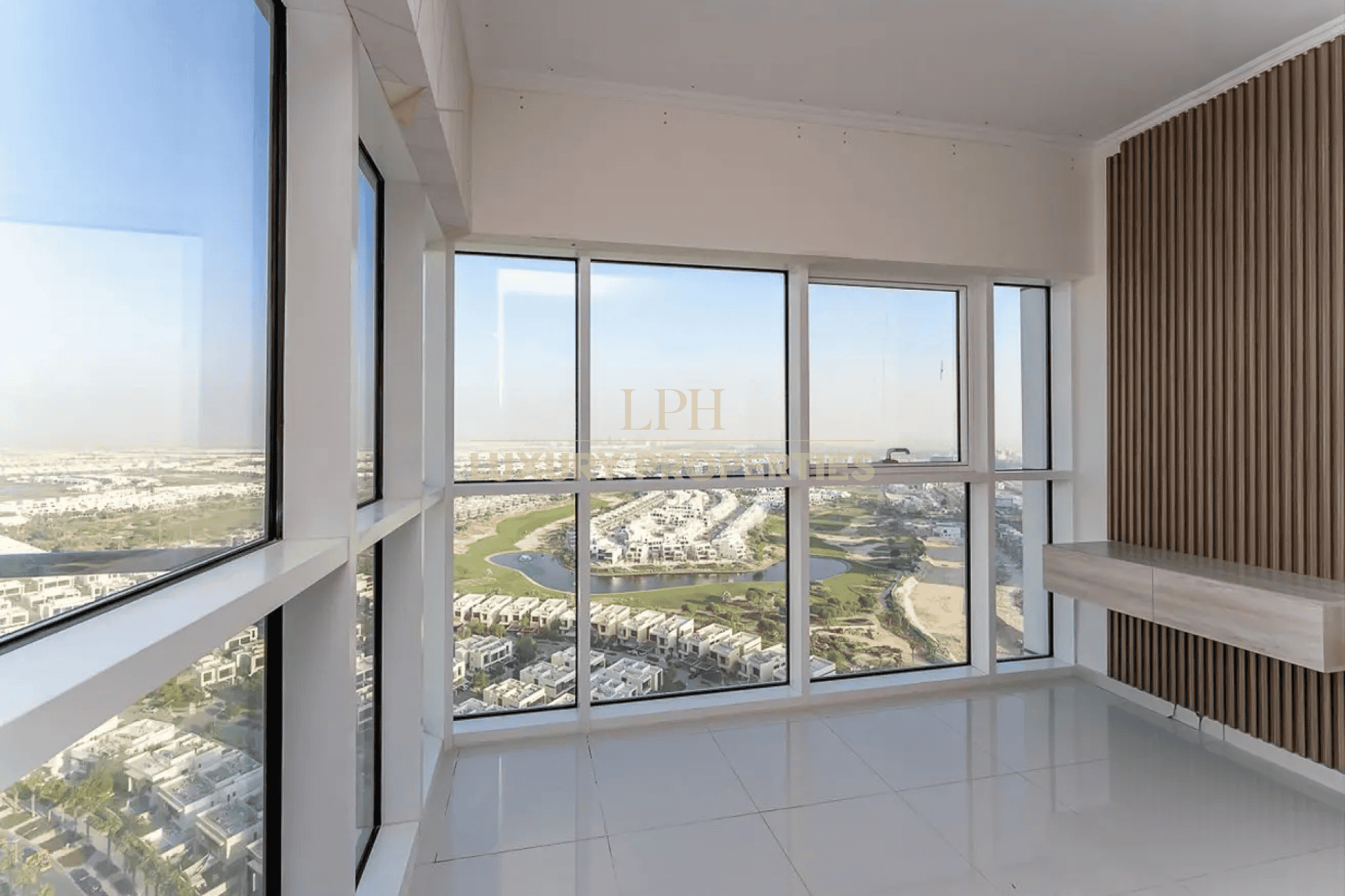 Golf View | Biggest layout | Closed kitchen