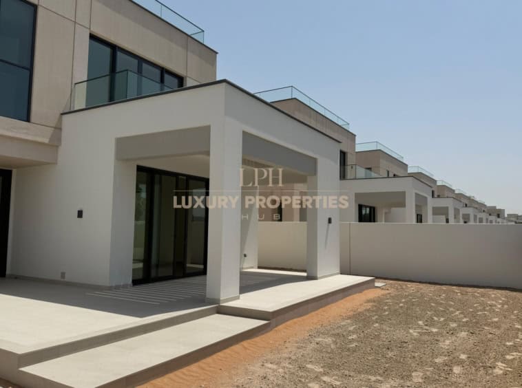 Single Row | Handed Over | Veiwing Available