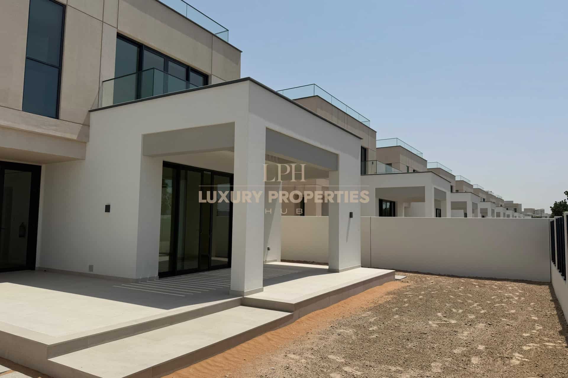 Single Row | Handed Over | Veiwing Available