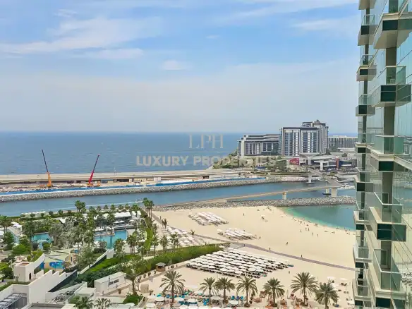 Private Beach Access | Vacant | Multiple Options