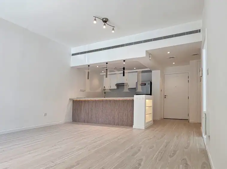 Newly Upgraded  | Chiller Free | Prime location