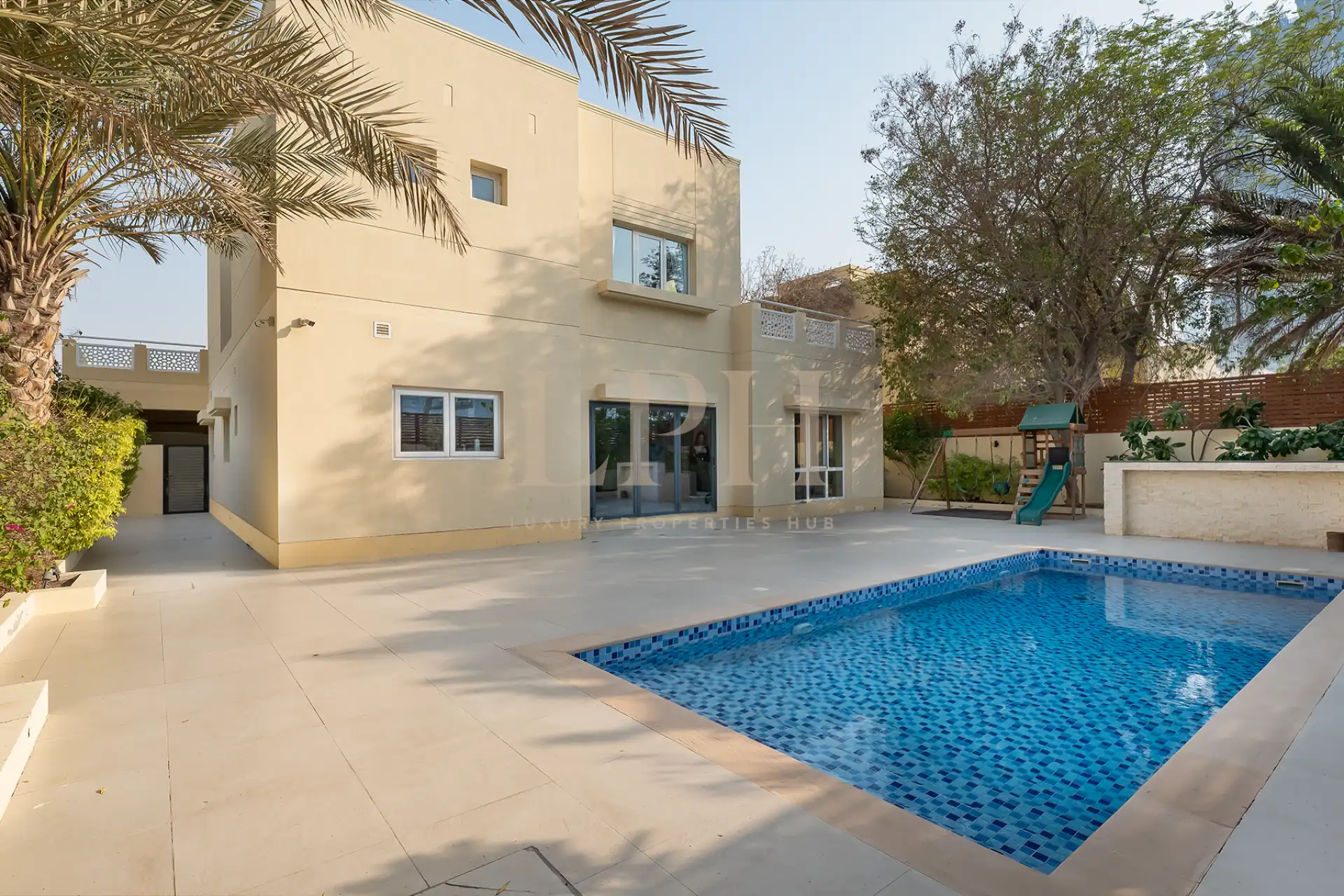 Upgraded | Vacant | Type 12 | Private Pool