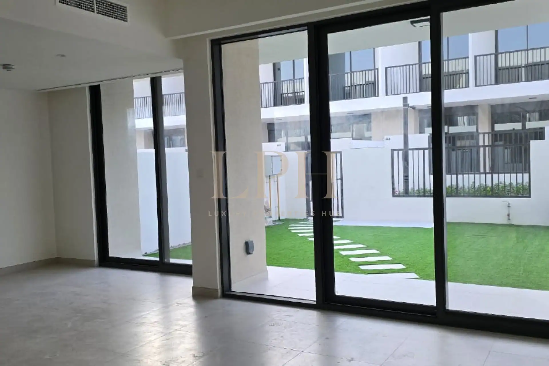 Modern Designer | Backyard | Ready Now