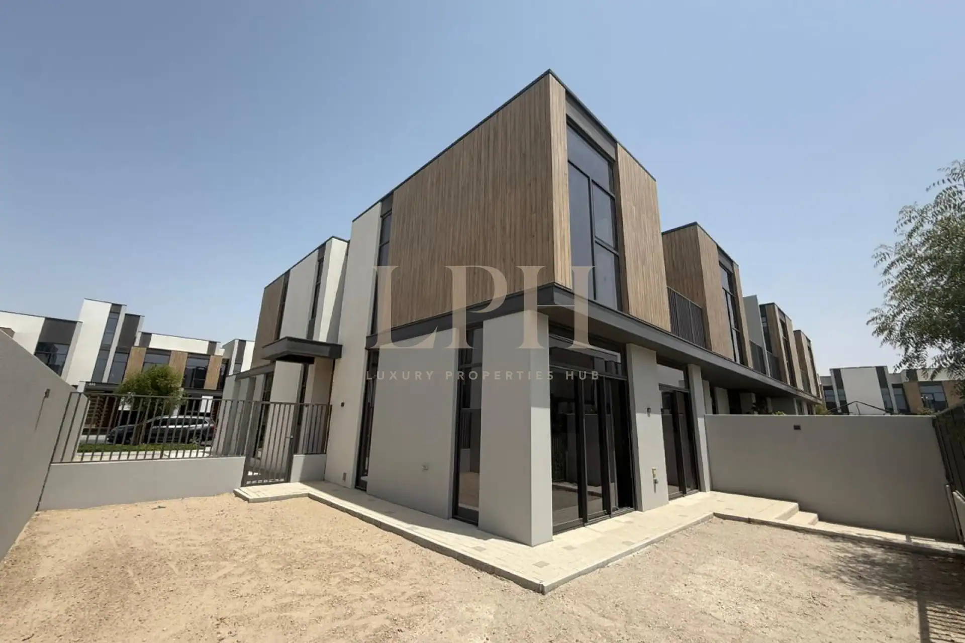 Park Facing  | Prime Location | Ready to Move In