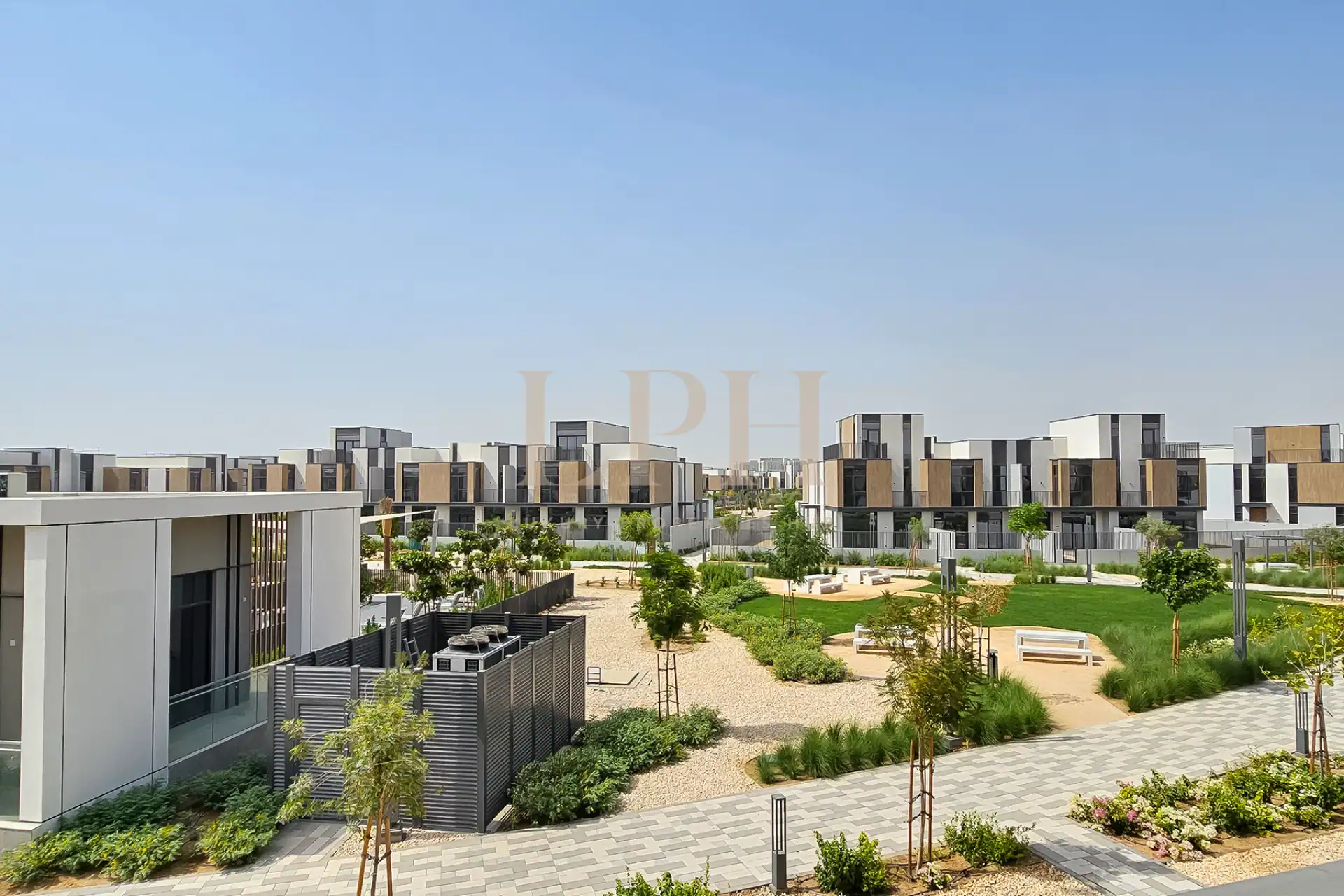 Exclusive | Park facing | Ready to move in