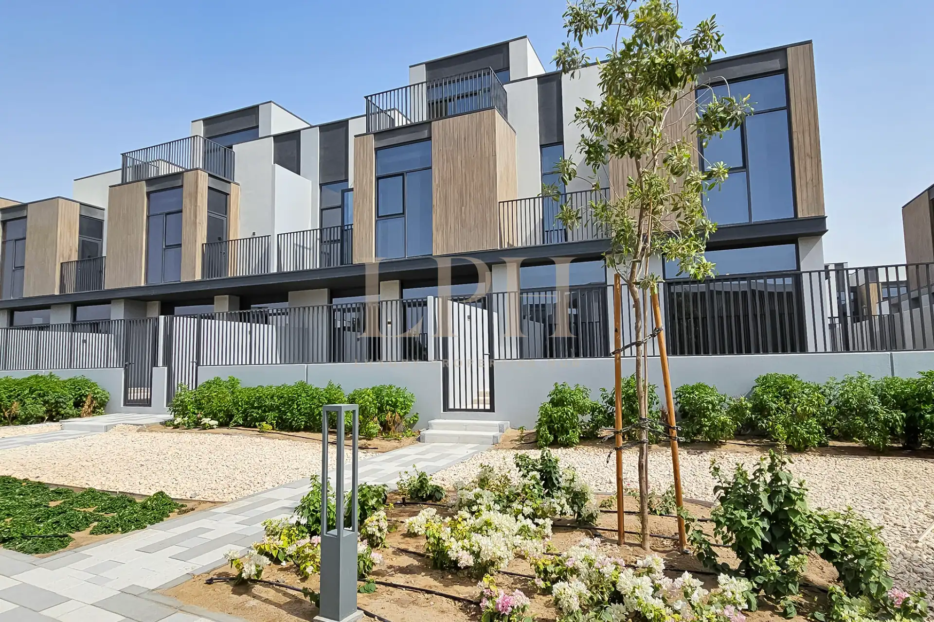 3BR + Family Room | Park Facing | Multiple Options