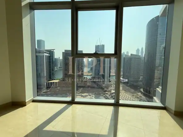 Luxury 2BR+Maid | Canal View | Downtown