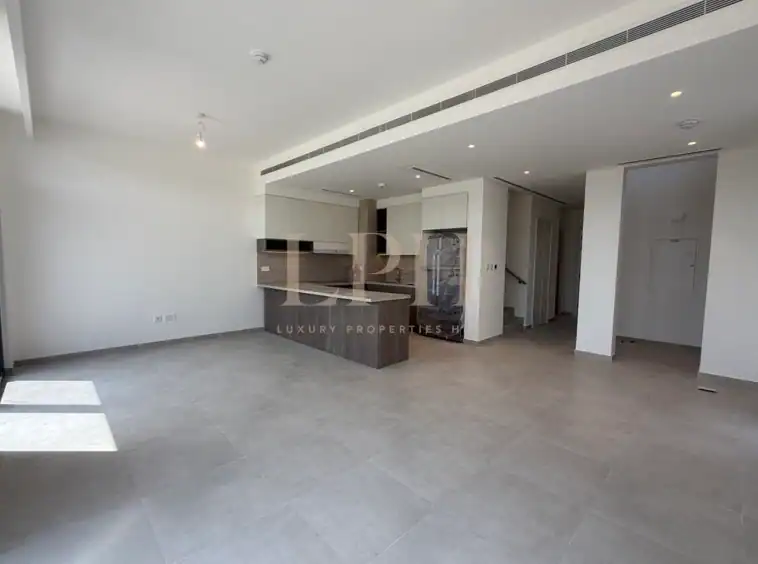 Multiple Options | Corner | Brand New