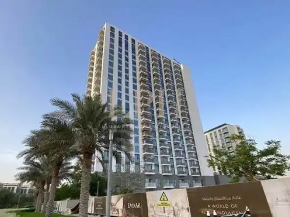 High Floor | Community View | Close to The Mall
