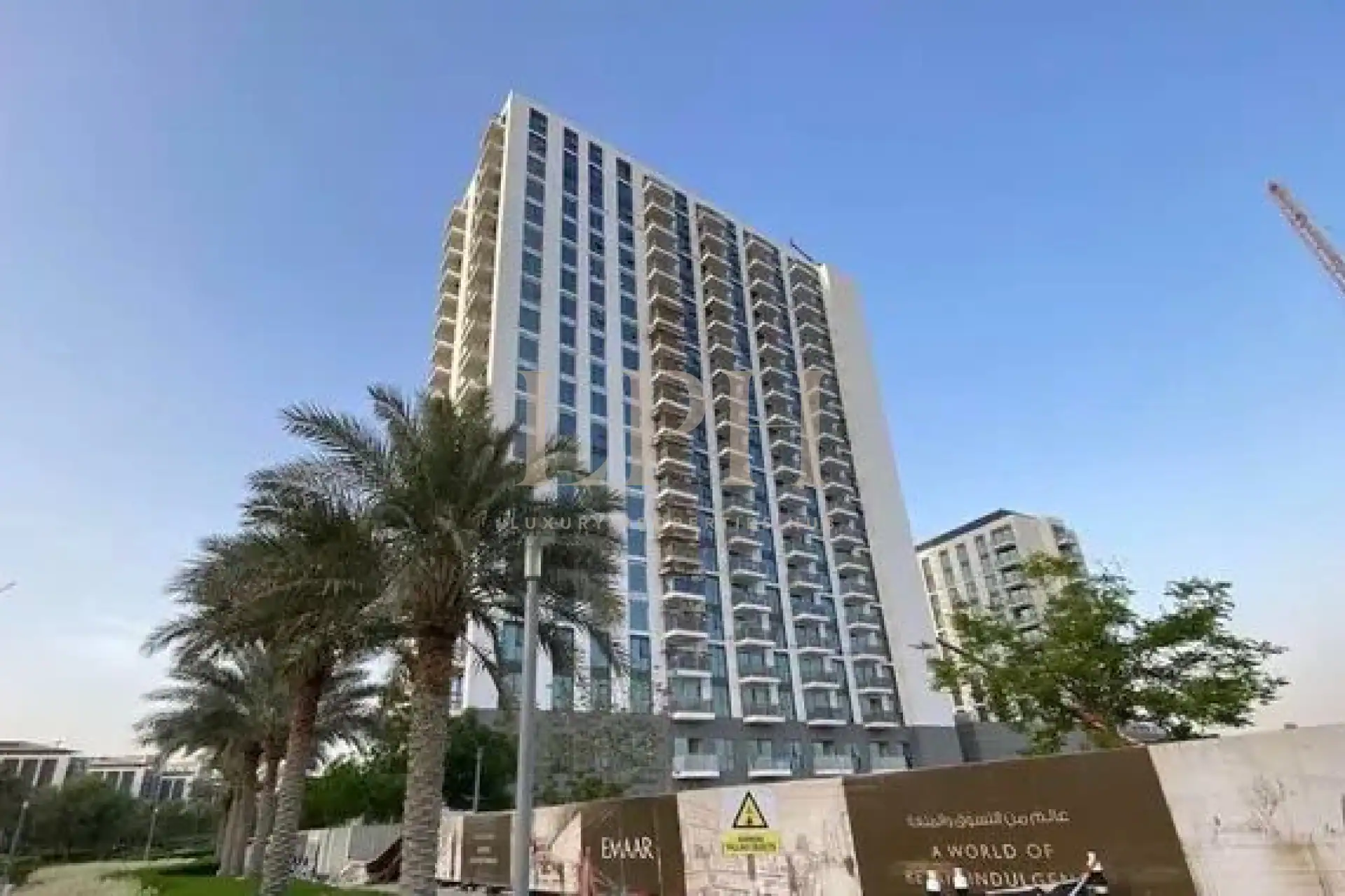 High Floor | Community View | Close to The Mall