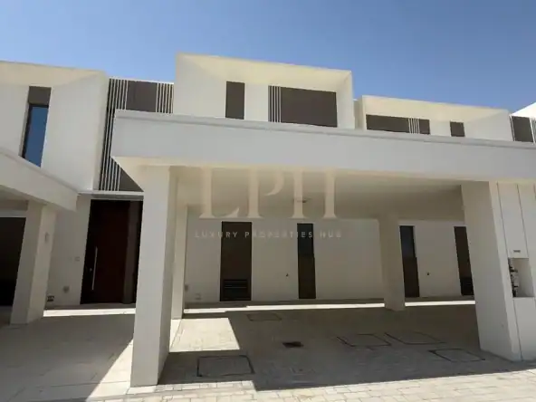 Single Row | Brand New | Prime Location