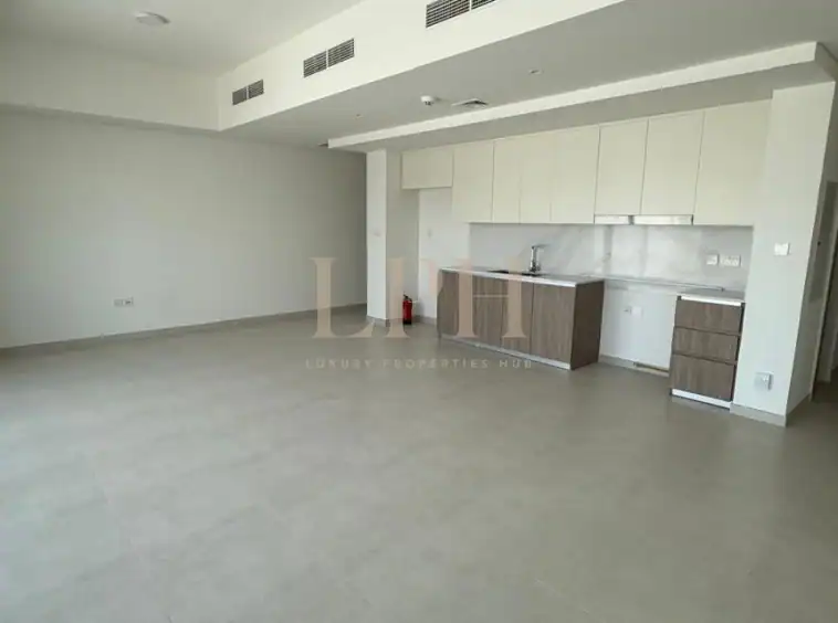 Brand New | Single Row | Close to Amenities