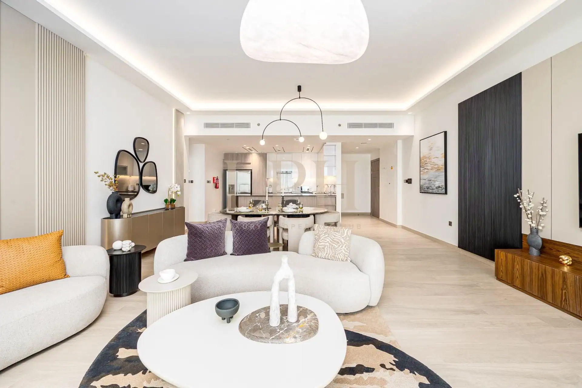 Spacious | High-End Furniture | Fully Furnished